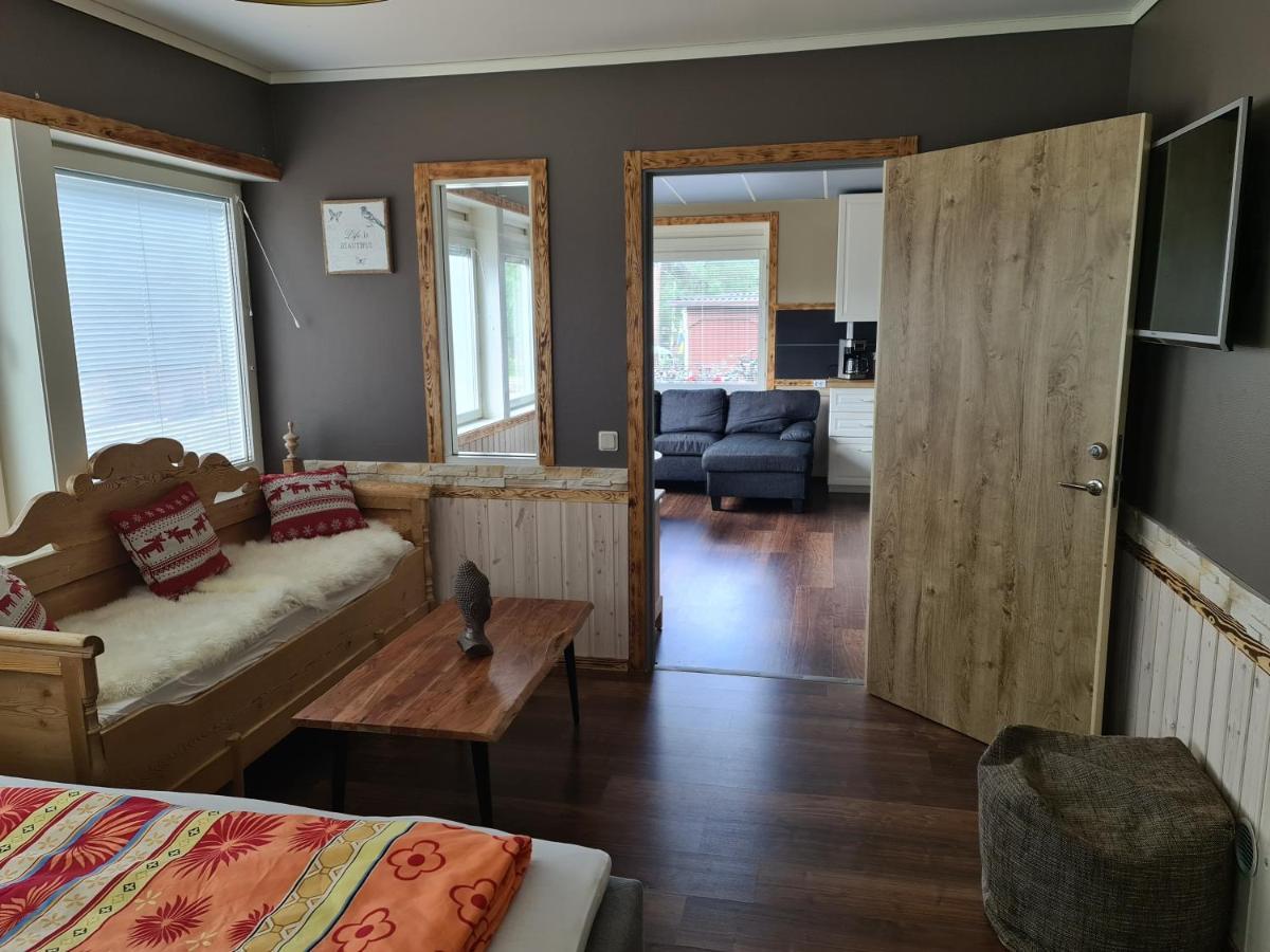 Bed and Breakfast Gaesthus Nornaes Esterno foto